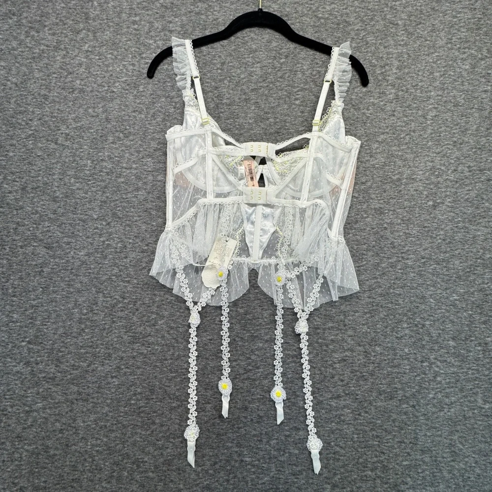 NWT For Love & Lemons White Daisy Bustier Women 38C Bridal Floral Lingerie Fairy